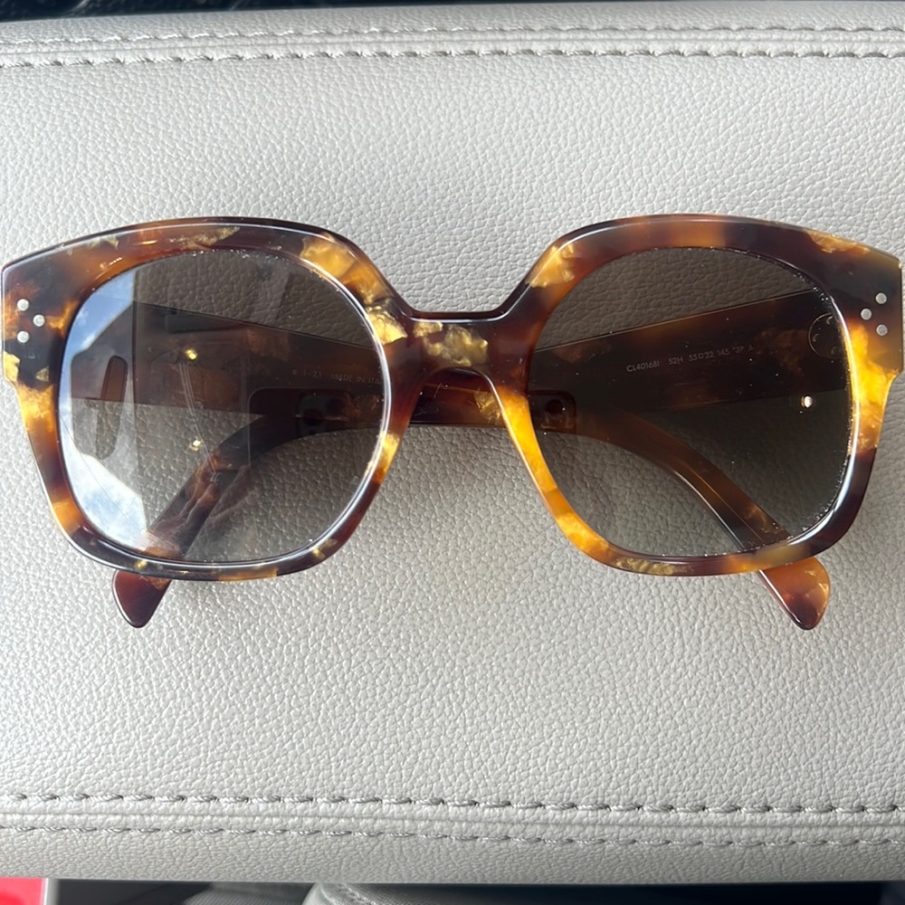 Celine Sunnies